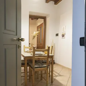 Grazioso In Centro Storico Appartamento Chiari